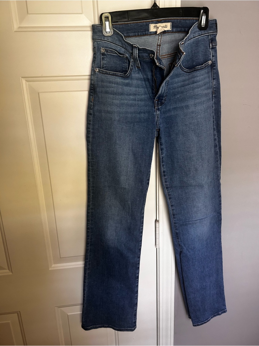 Madewell Classic Straight Leg Jeans in Medium Blue Wash